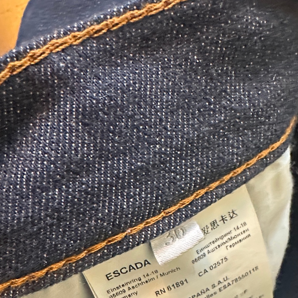Escada women Deep Indigo Jeans - Picture 11 of 16
